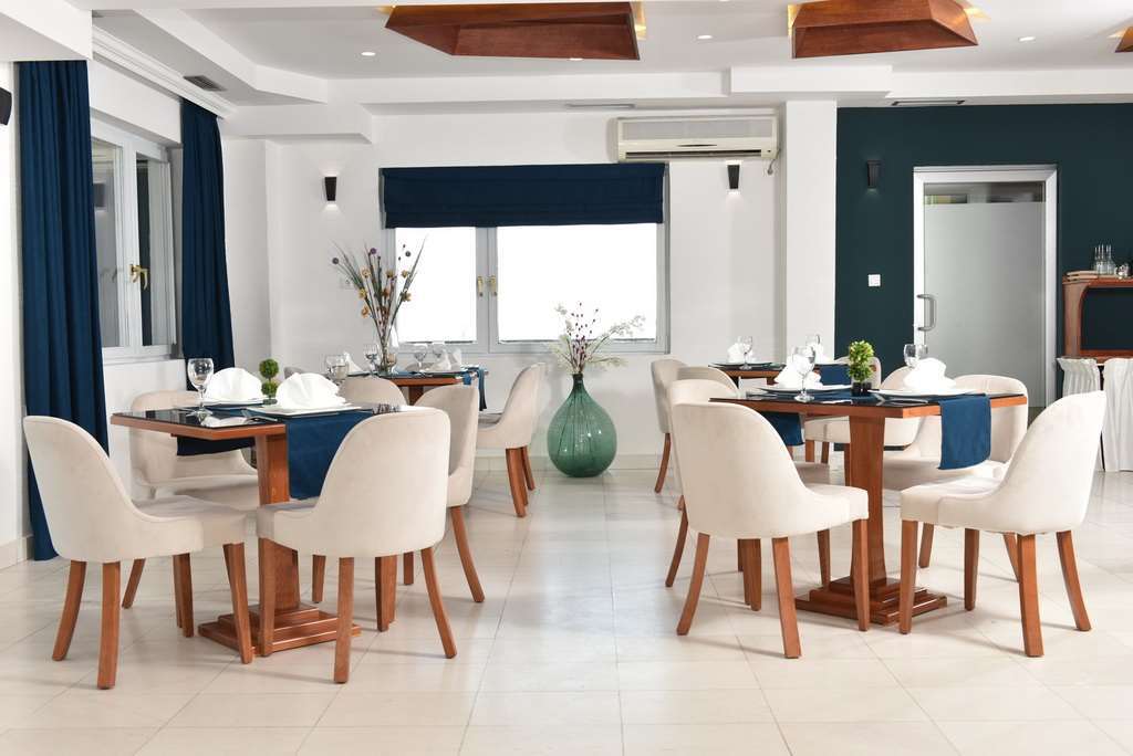 View Inn Boutique Hotel سكوبجي المطعم الصورة